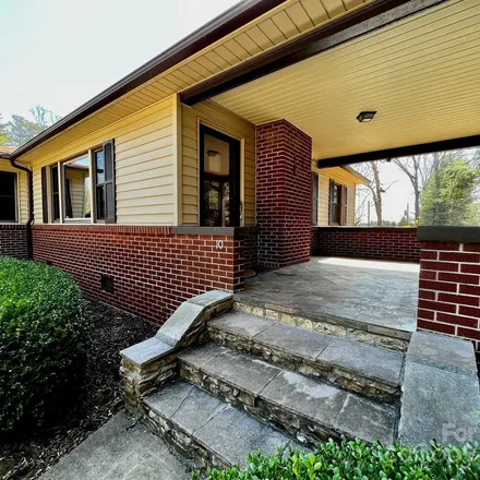 Rent this 3 bed apartment on 12 South Oak Forest Drive in Oak Forest, Asheville