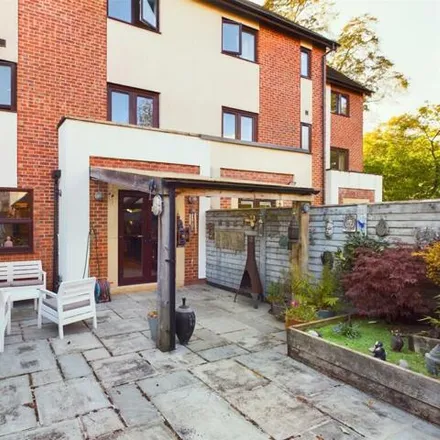 Image 7 - Darley Avenue, Manchester, M21 7GG, United Kingdom - Townhouse for sale