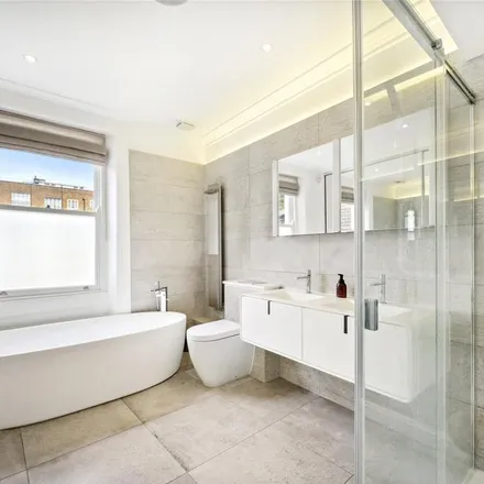 Image 4 - 2-22 Chester Row, London, SW1W 9JF, United Kingdom - Townhouse for rent