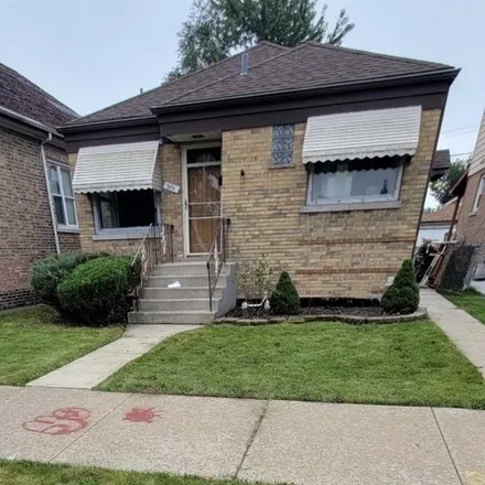 Buy this 3 bed house on 3631 West 70th Street in Chicago, IL 60629