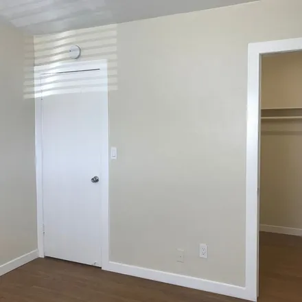 Rent this 1 bed apartment on 1027 Felspar Street in San Diego, CA 92109