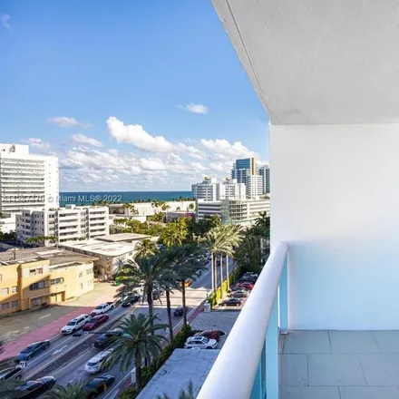 Image 8 - 6770 Indian Creek Drive, Atlantic Heights, Miami Beach, FL 33141, USA - Condo for rent