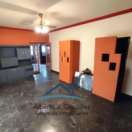 Buy this 5 bed house on 85 - Salguero 3293 in Villa Yapeyú, B1651 APE San Andrés