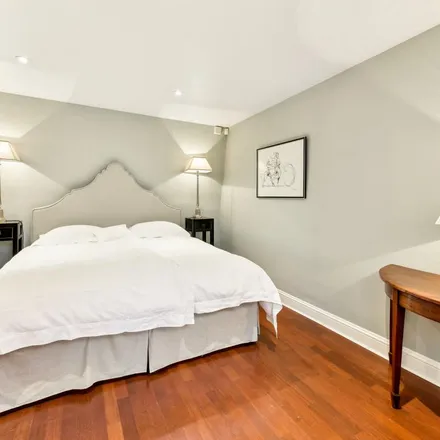 Rent this 4 bed apartment on 15 Coleherne Mews in London, SW10 9AN