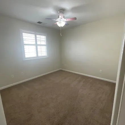 Image 7 - 6650 Panther Creek Drive, Sparks, NV 89436, USA - Apartment for rent