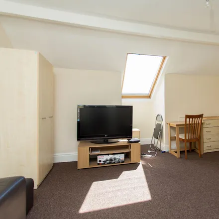 Rent this 3 bed room on Easier Travel in 643 Staniforth Road, Sheffield
