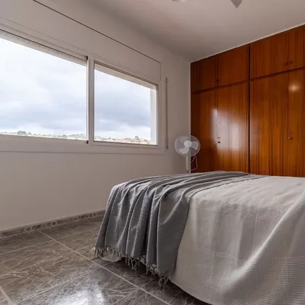 Rent this 3 bed house on Segur de Calafell in Plaça del Baixador, 43882 Calafell