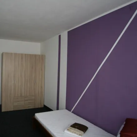 Image 4 - Hotel DUM, Kutilova 3061/2, 143 00 Prague, Czechia - Room for rent