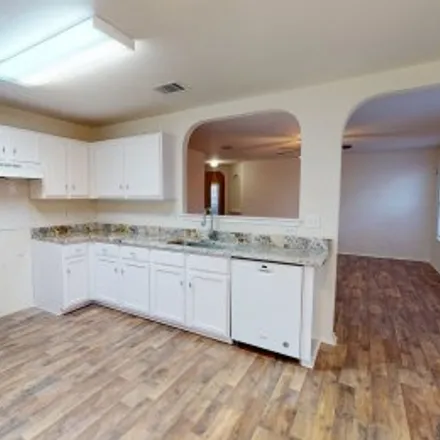 Buy this 3 bed apartment on 147 Woodpecker Run in Quail Valley, New Braunfels