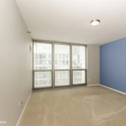 Rent this 3 bed apartment on 200 W Grand Ave