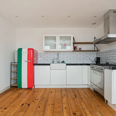 Rent this 3 bed apartment on De Clercqstraat 90-H in 1052 NL Amsterdam, Netherlands