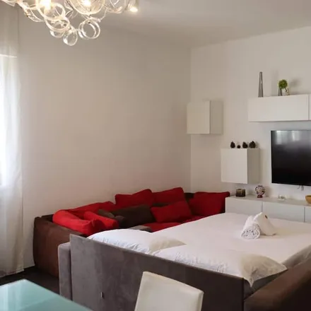 Image 1 - Bari, Italy - Apartment for rent