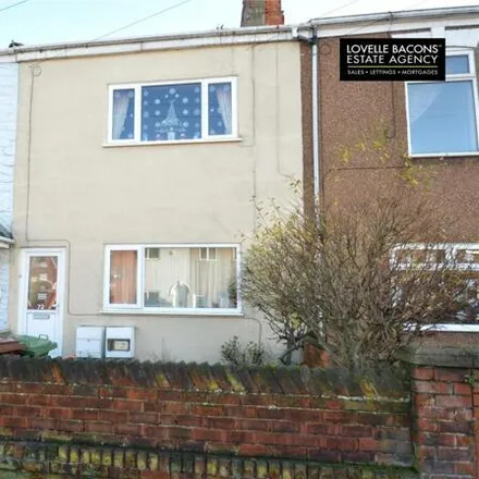 Buy this 2 bed townhouse on 78 Earl Street in Grimsby, DN31 2PW