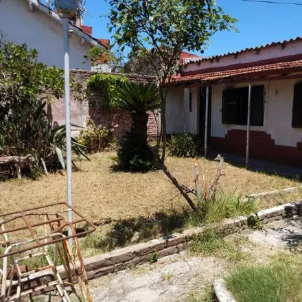 Buy this 3 bed house on Aristóbulo del Valle 1768 in Partido de Lanús, 1824 Lanús Oeste