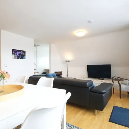 Rent this 4 bed apartment on Bedingrader Straße 118a in 45359 Essen, Germany