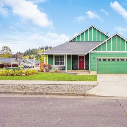 Buy this 4 bed house on 909 Travis Drive in Silverton, OR 97381