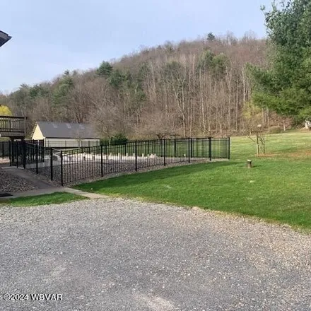 Image 5 - 151 Nunn Lane, Picture Rocks, Lycoming County, PA 17737, USA - House for sale