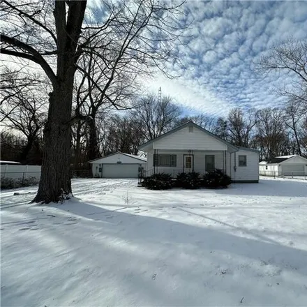 Buy this 2 bed house on 46 Lee Street in Vermilion County, IL 61832