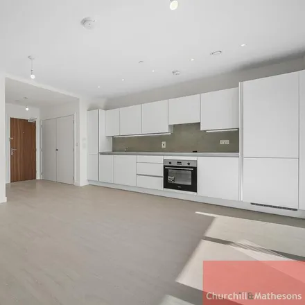 Image 5 - Shearwater Drive, London, NW9 7GE, United Kingdom - Apartment for rent