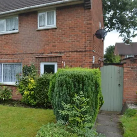 Rent this 2 bed duplex on Windmill Crescent in Tettenhall Wood, WV3 8HY