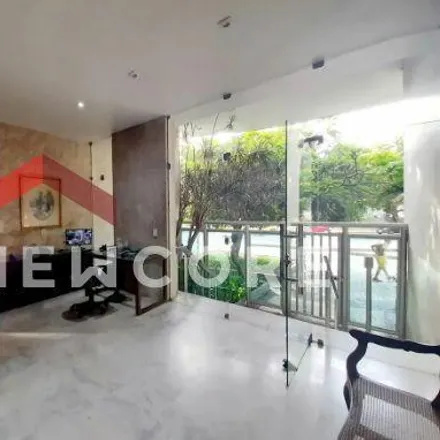 Buy this 3 bed apartment on Rua Professor Gastão Bahiana in Ipanema, Rio de Janeiro - RJ