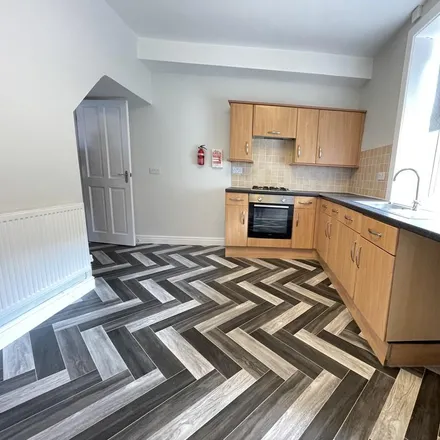 Rent this 2 bed townhouse on Everton Street in Darwen, BB3 1AW