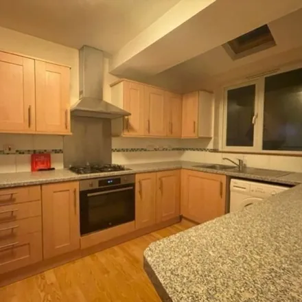 Rent this 1 bed apartment on Cromwells in 77d Manor Road, London