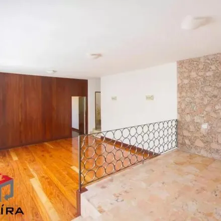 Rent this 4 bed house on Rua Tomé Portes in Campo Belo, São Paulo - SP