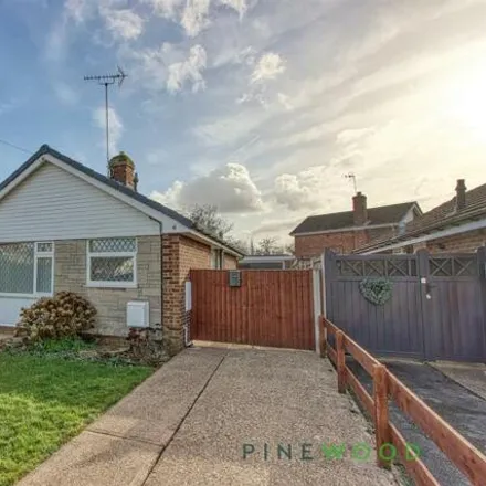 Buy this 2 bed house on Worcester Avenue in Mansfield Woodhouse, NG19 8QY