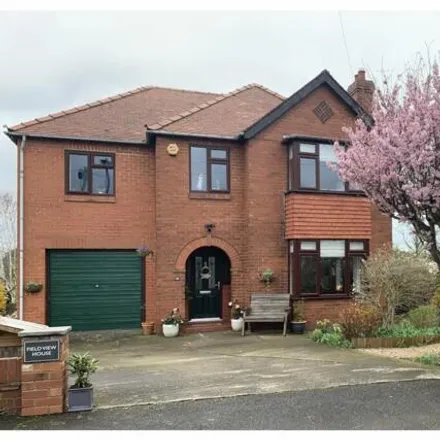 Buy this 5 bed house on Whitcliffe Avenue in Ripon, HG4 2JJ