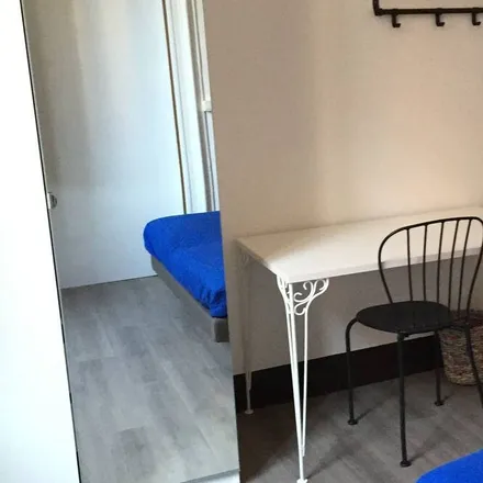 Rent this 4 bed apartment on Bologna