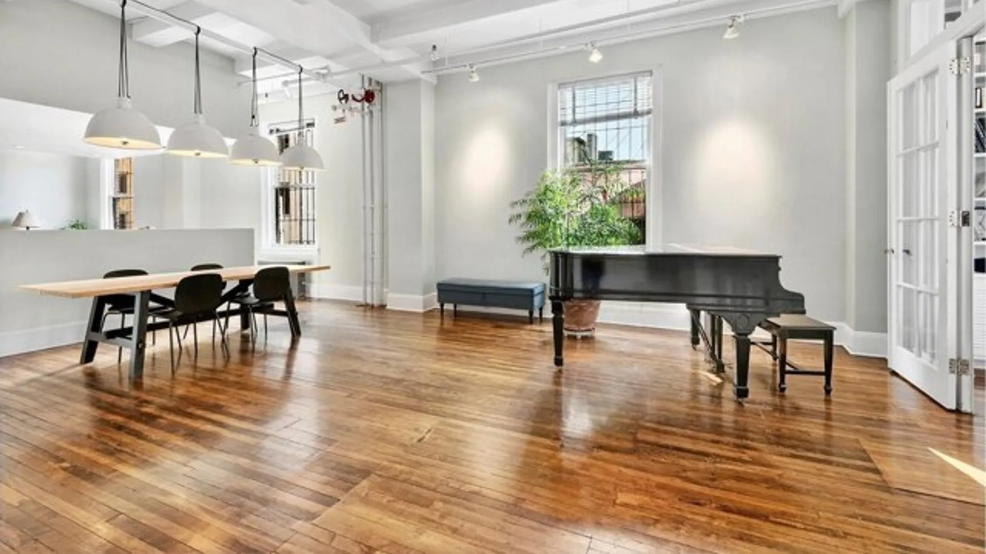 58 West 15th Street, New York, NY 10011, USA | 2 bed apartment for rent