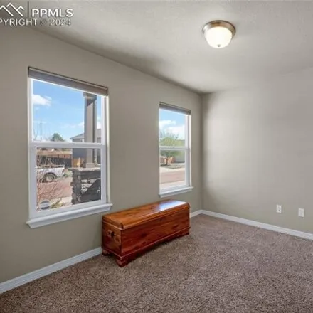 Image 6 - 8032 Pine Feather Drive, Fountain, CO 80817, USA - House for sale