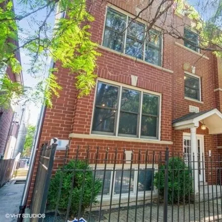 Rent this 3 bed condo on 2233 West Medill Avenue in Chicago, IL 60647