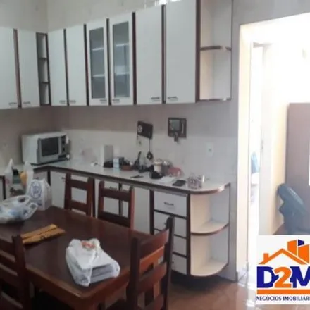 Rent this 2 bed house on Rua Resedá in Jardim das Flòres, Osasco - SP