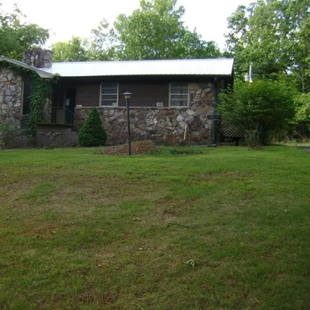 Buy this 3 bed house on 919 Pin Oak Lane in Horseshoe Bend, Izard County