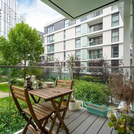 Image 2 - Lowe House, 12 Hebden Place, London, SW8 2FT, United Kingdom - Room for rent