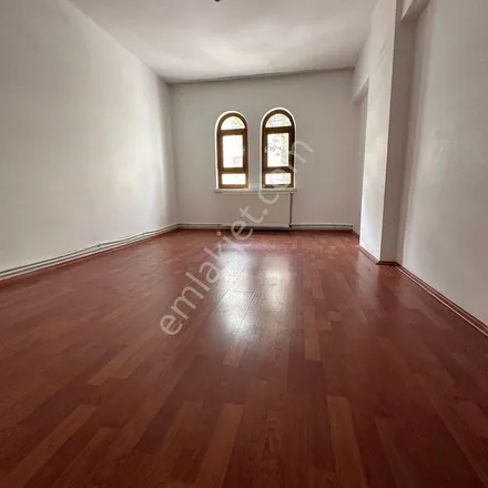 Image 1 - Büyük Anadolu Eczanesi, Cumhuriyet Caddesi, 06145 Pursaklar, Turkey - Apartment for rent