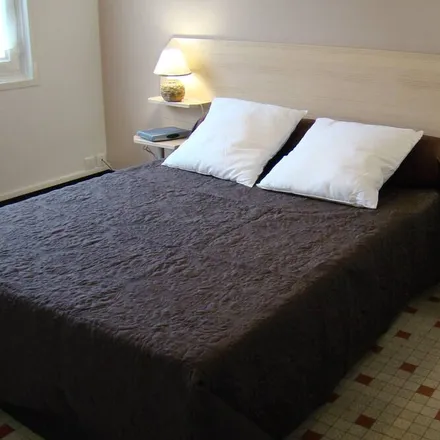 Rent this 2 bed townhouse on 40465 Pontonx-sur-l'Adour
