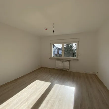 Rent this 3 bed apartment on Gotenstraße 19 in 44579 Castrop-Rauxel, Germany