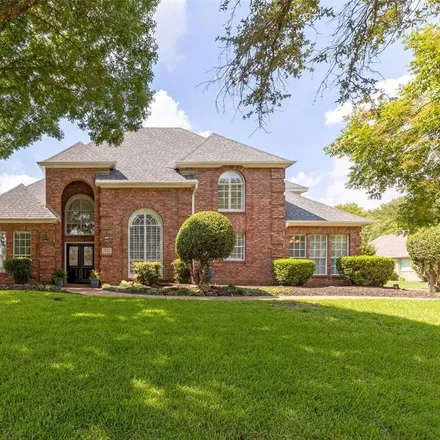 Buy this 4 bed house on 1402 Pecos Drive in Southlake, TX 76092