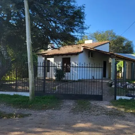 Rent this 3 bed house on Isabel La Católica in Departamento Colón, Villa Allende