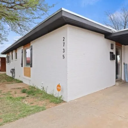 Buy this 3 bed house on 2742 68th Street in Lubbock, TX 79413