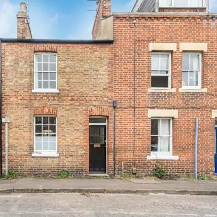 Buy this 2 bed townhouse on The Old Bookbinders in 17-18 Victor Street, Oxford