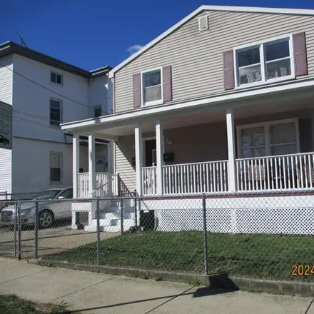 Image 9 - 955 Kossuth Street, Bridgeport, CT 06608, USA - House for rent