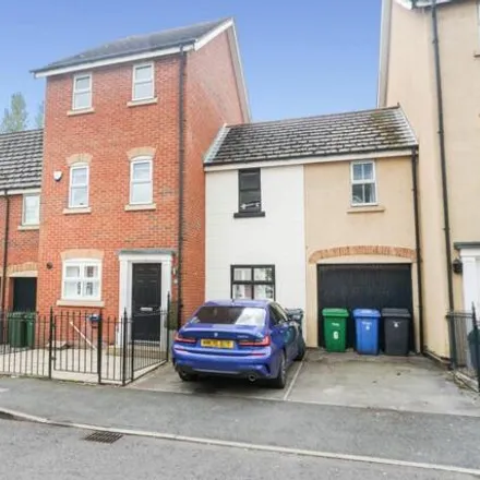 Buy this 5 bed townhouse on Millbrook Close in Fowley Common, WA3 5LT