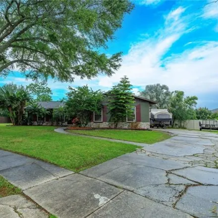 Image 2 - 644 Glenview Drive, Winter Garden, FL 34787, USA - House for sale