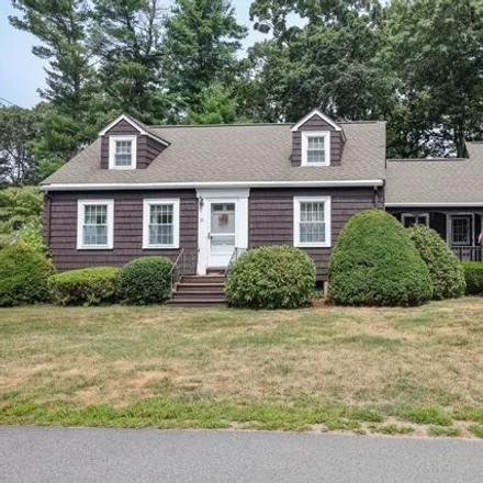 Buy this 3 bed house on 35 Walnut Rd in Chelmsford, Massachusetts