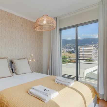 Image 7 - Milhos Bakery, Rua das Virtudes, 9000-765 Funchal, Madeira, Portugal - Apartment for rent
