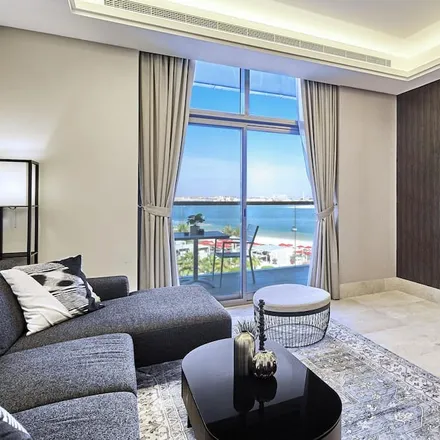 Image 3 - Crescent Road West Palm Jumeirah, - Apartment for rent